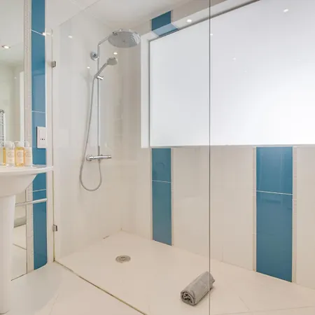 Charming 2bd 500mt Wi-fi Ac Pool *