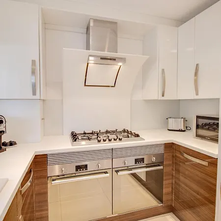 Charming 2bd 500mt Wi-fi Ac Pool