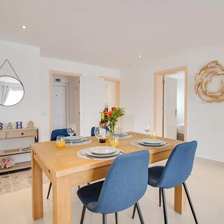 Charming 2bd 500mt Wi-fi Ac Pool * Porches (Algarve)