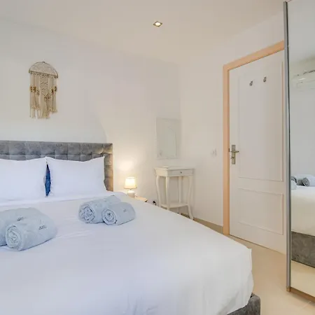 Apartamento Charming 2bd 500mt Wi-fi Ac Pool Porches (Algarve)