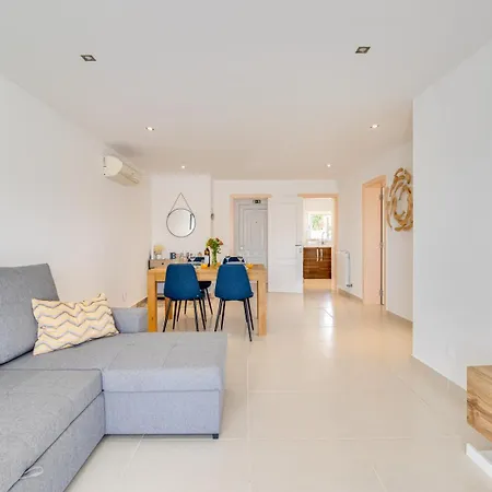 Apartamento Charming 2bd 500mt Wi-fi Ac Pool *