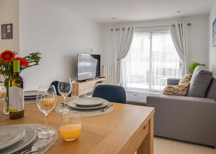 アパート Charming 2bd 500mt Wi-fi Ac Pool *