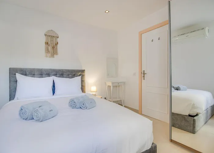 アパート Charming 2bd 500mt Wi-fi Ac Pool ポルシェス