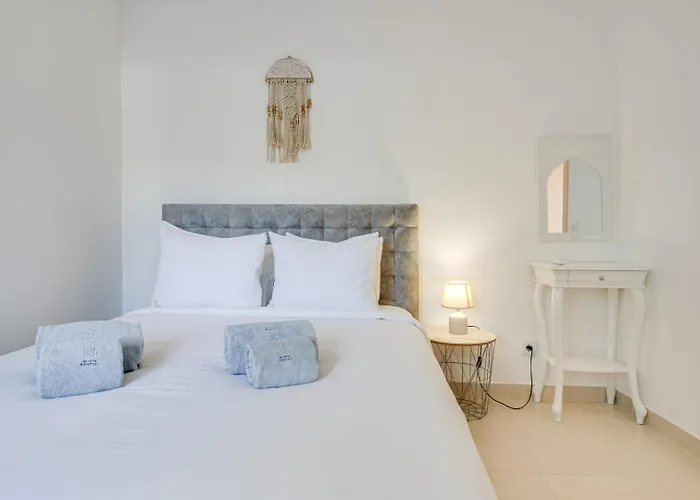 Charming 2bd 500mt Wi-fi Ac Pool Appartement
